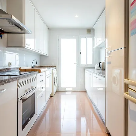 Cristianos 2 Bedroom Quiet Complex 200 Meters From The Ocean Apartment
