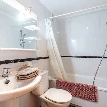 Apartment Cristianos 2 Bedroom Quiet Complex 200 Meters From The Ocean *