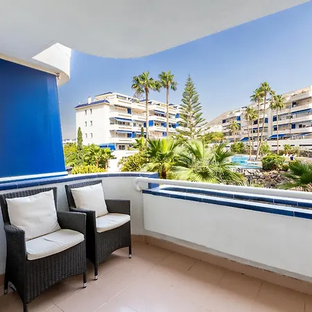 Cristianos 2 Bedroom Quiet Complex 200 Meters From The Ocean