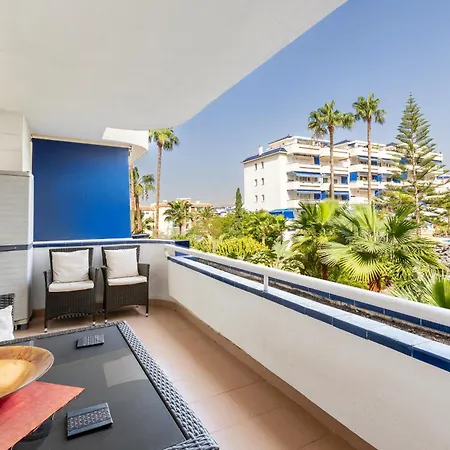 Cristianos 2 Bedroom Quiet Complex 200 Meters From The Ocean Apartment