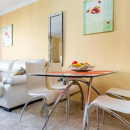 Cristianos 2 Bedroom Quiet Complex 200 Meters From The Ocean Apartment Los Cristianos (Tenerife)