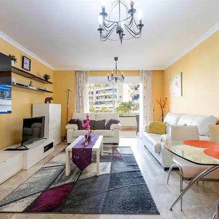 Cristianos 2 Bedroom Quiet Complex 200 Meters From The Ocean Apartment